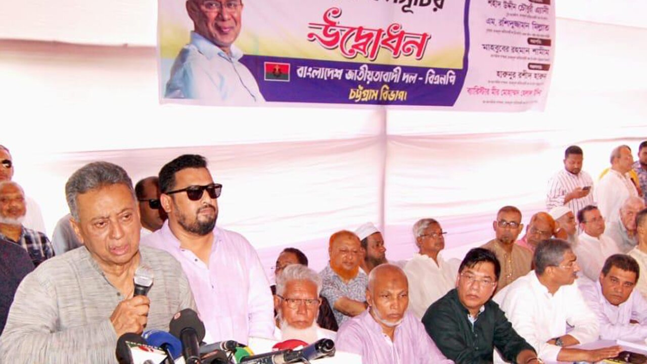 আ.লীগপন্থীদের বিএনপিতে ঠাঁই নেই: হুঁশিয়ারি দিলেন আমীর খসরু