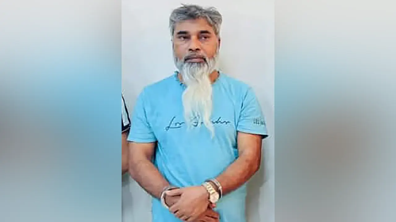 সুব্রত বাইন জানালেন, কেন নিজের কাছে রাখেন অস্ত্র!