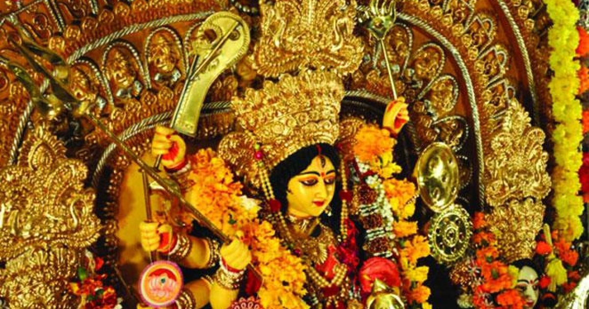 আজ মহাসপ্তমী, পূজামণ্ডপে নবপত্রিকা স্থাপনের আমেজ