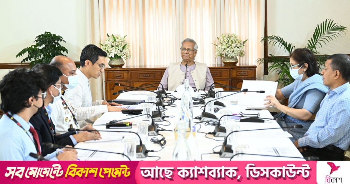 সমুদ্রই হবে বিশ্বের পথে আমাদের মহাসড়ক: প্রধান উপদেষ্টা