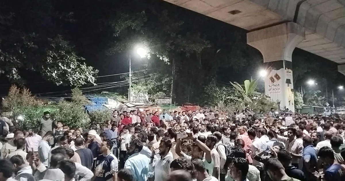 চলছে ফলাফল ঘোষণা, শাহবাগে শিবিরের উল্লাস