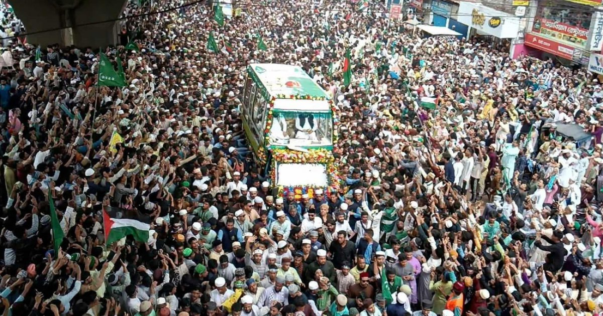 চট্টগ্রামে জশনে জুলুসে পদদলিত হয়ে মৃতের সংখ্যা বেড়ে ২