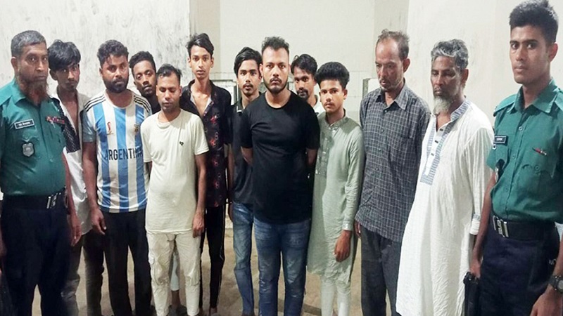হাজারীবাগে ঝটিকা মিছিলের প্রস্তুতিকালে আওয়ামী লীগের ১১ নেতাকর্মী গ্রেপ্তার