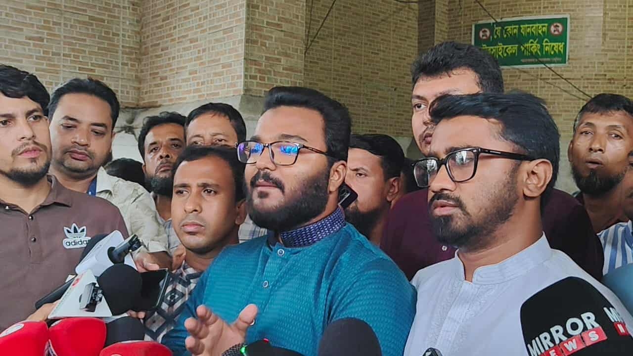 ৪৮ ঘণ্টার মধ্যে নুরের ওপর হামলায় জড়িতদের বিরুদ্ধে ব্যবস্থা না নিলে সচিবালয়-যমুনা ঘেরাও