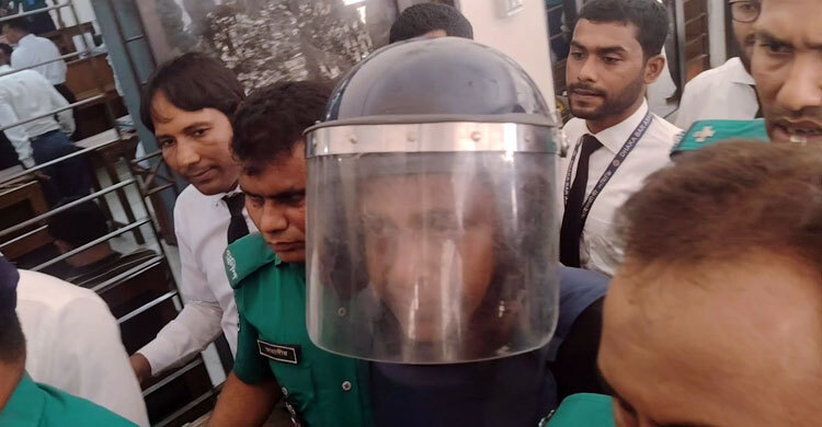 আদালতে সাবেক এমপি মুক্তির জয় বাংলা স্লোগান