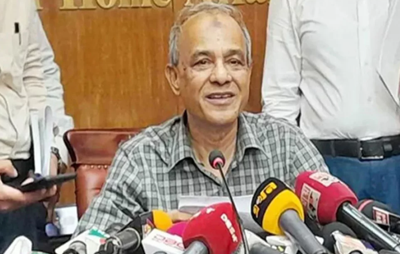 “তেল দিলে লাভ হবে না” পুলিশকে কঠোর হুঁশিয়ারি স্বরাষ্ট্র উপদেষ্টার
