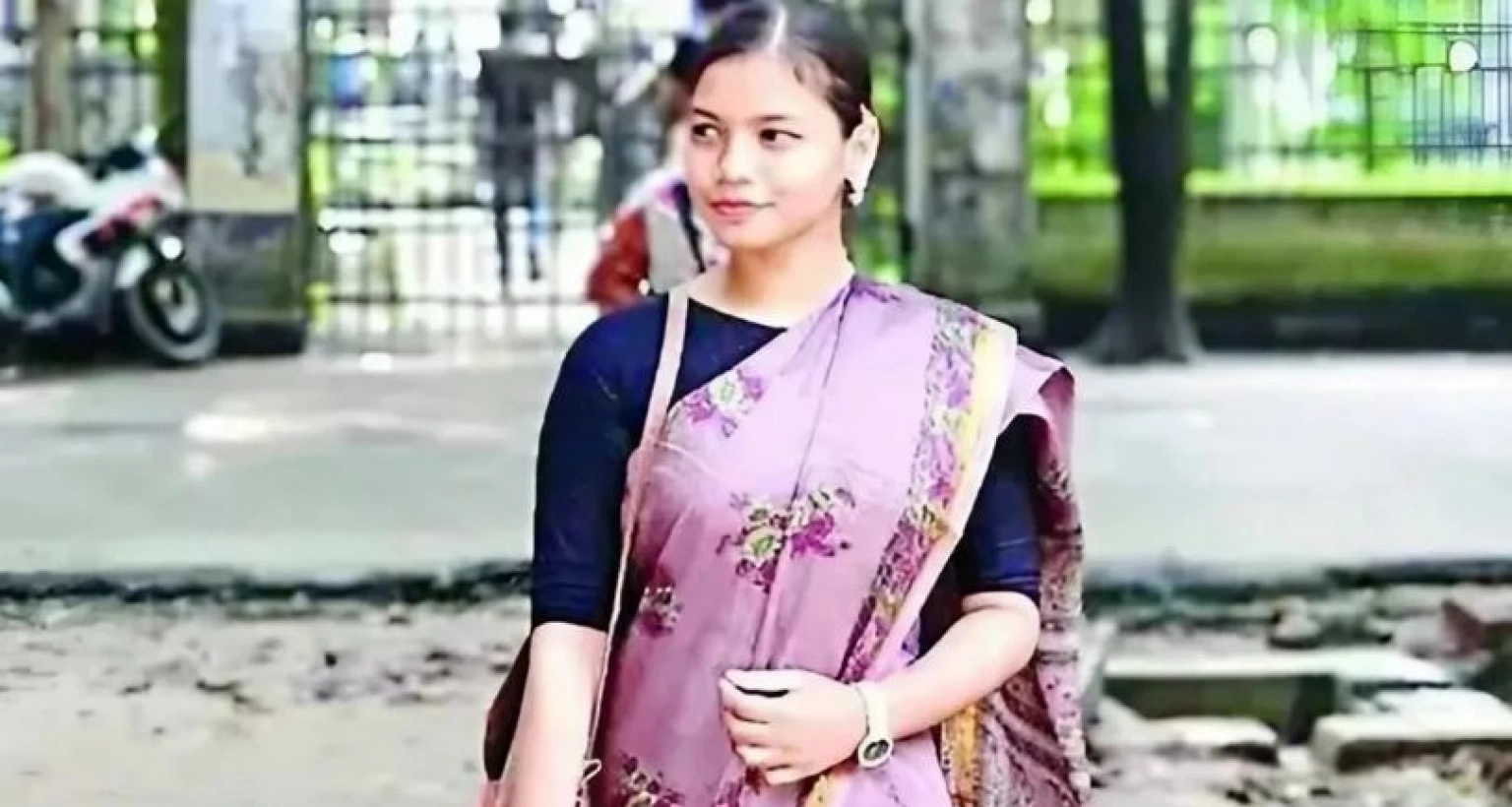 লিজার পড়াশোনার পাশাপাশি মাসে আয় ৪ লাখ টাকা! লাখপতি হওয়ার সহজ উপায়