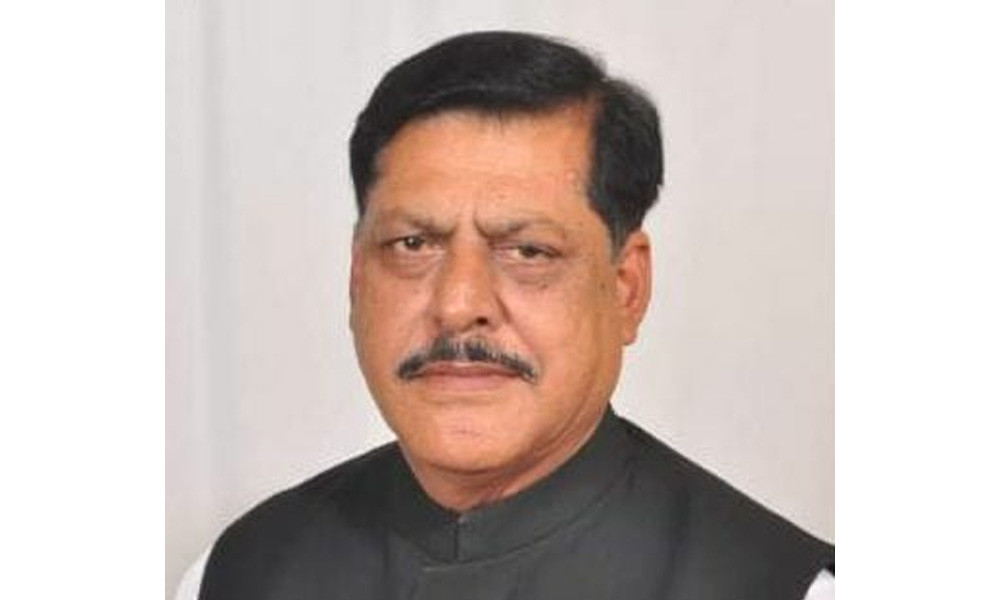 ভারতে পালানোর সময় সহযোগীসহ আ. লীগ নেতা গ্রেপ্তার