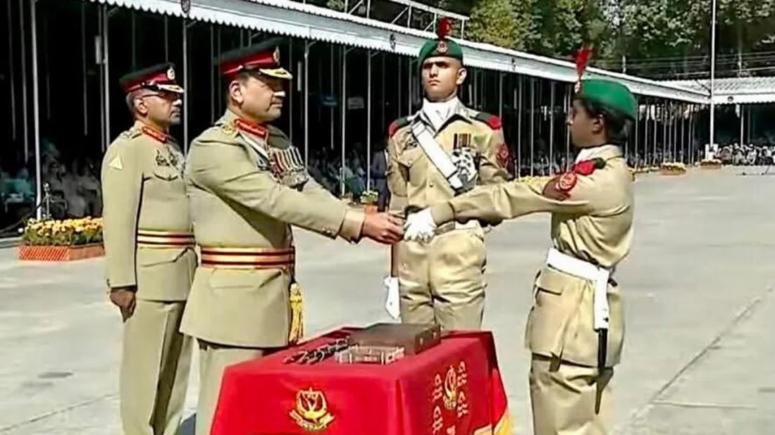 পাকিস্তানে সম্মাননা পেলেন বাংলাদেশ সেনাবাহিনীর জান্নাতুল মাওয়া