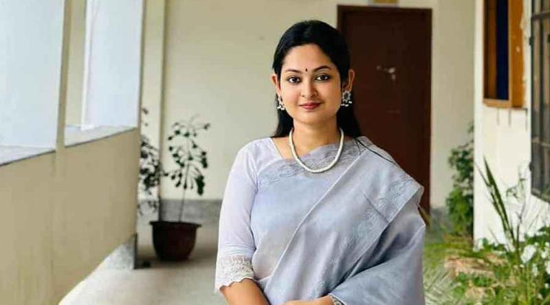 নবনির্বাচিত প্রতিনিধিদের অভিনন্দন, শিক্ষার্থীদের রায়ই চূড়ান্ত: ছাত্রদলের এজিএস প্রার্থী এষা