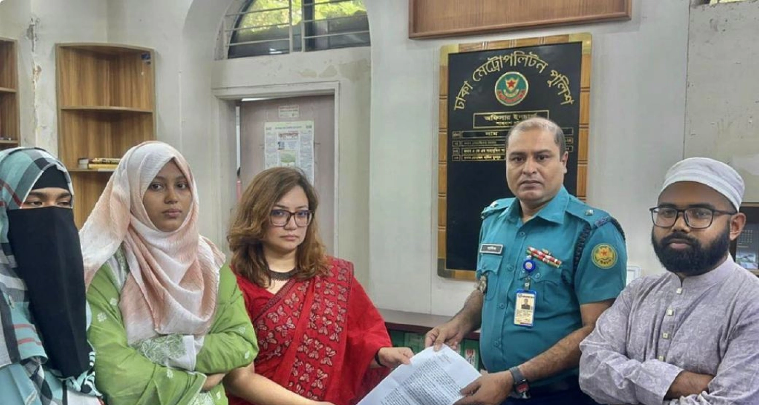 ঢাবি শিক্ষিকা মোনামির ছবি বিকৃত করায় সাইবার সুরক্ষা আইনে মামলা