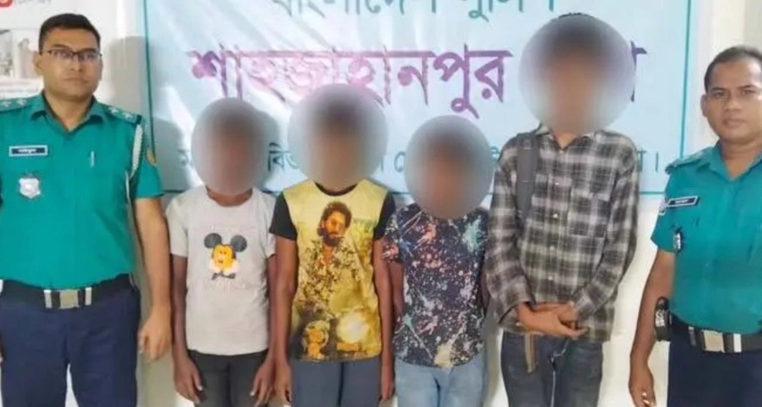 পথ হারিয়ে ৪ শিশু ঢাকায়, ‘হোটেল বয়’-এর কাজ করে কাটল ৬ দিন