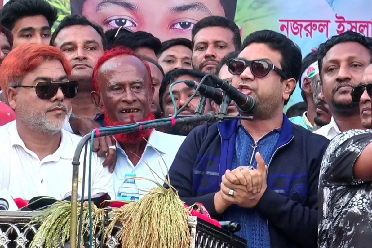 ‘যে দলের প্রধান পালিয়ে গেছে, তার কথায় বিভ্রান্ত হওয়ার কিছু নাই’