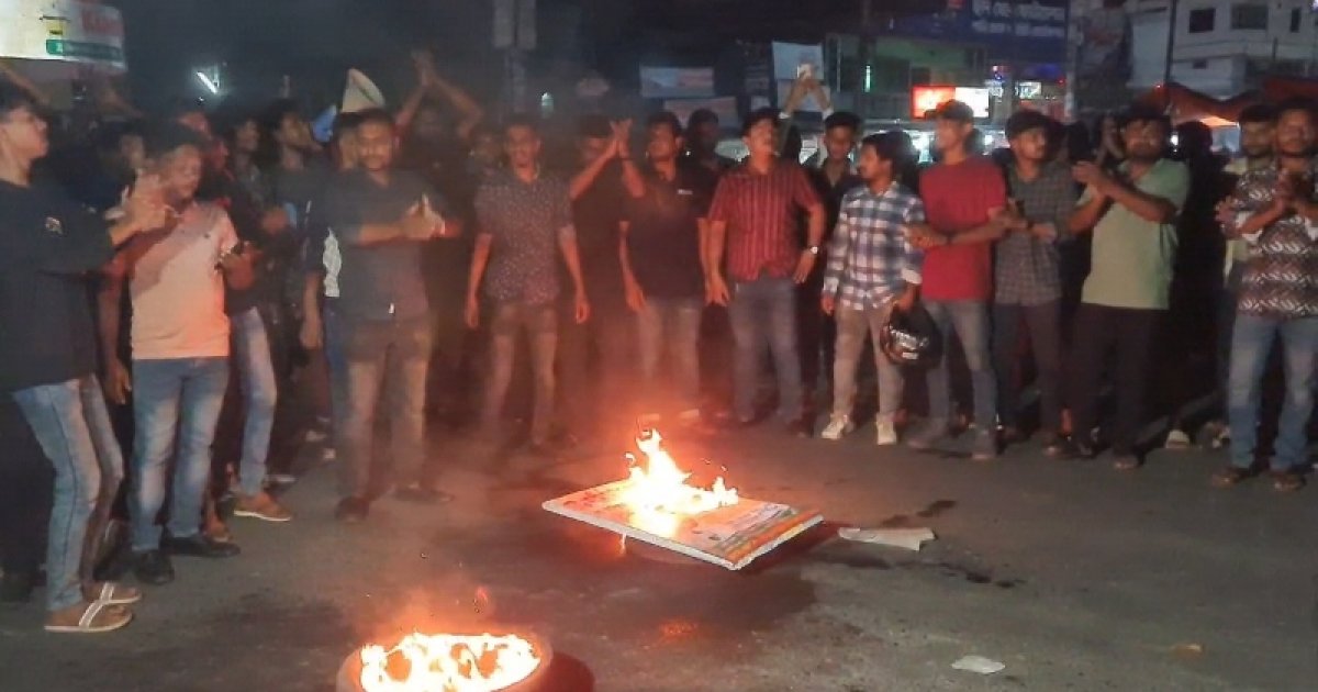 কুষ্টিয়ায় মনোনয়নবঞ্চিত বিএনপি নেতার সমর্থকদের দ্বিতীয় দিনে সড়ক অবরোধ