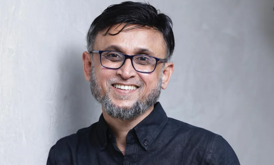উন্মাদ হয়ে নতুন থিওরি নিয়া আসছে, ‘আমি মারতে বলি নাই, পুলিশ মারছে’: উপদেষ্টা ফারুকী