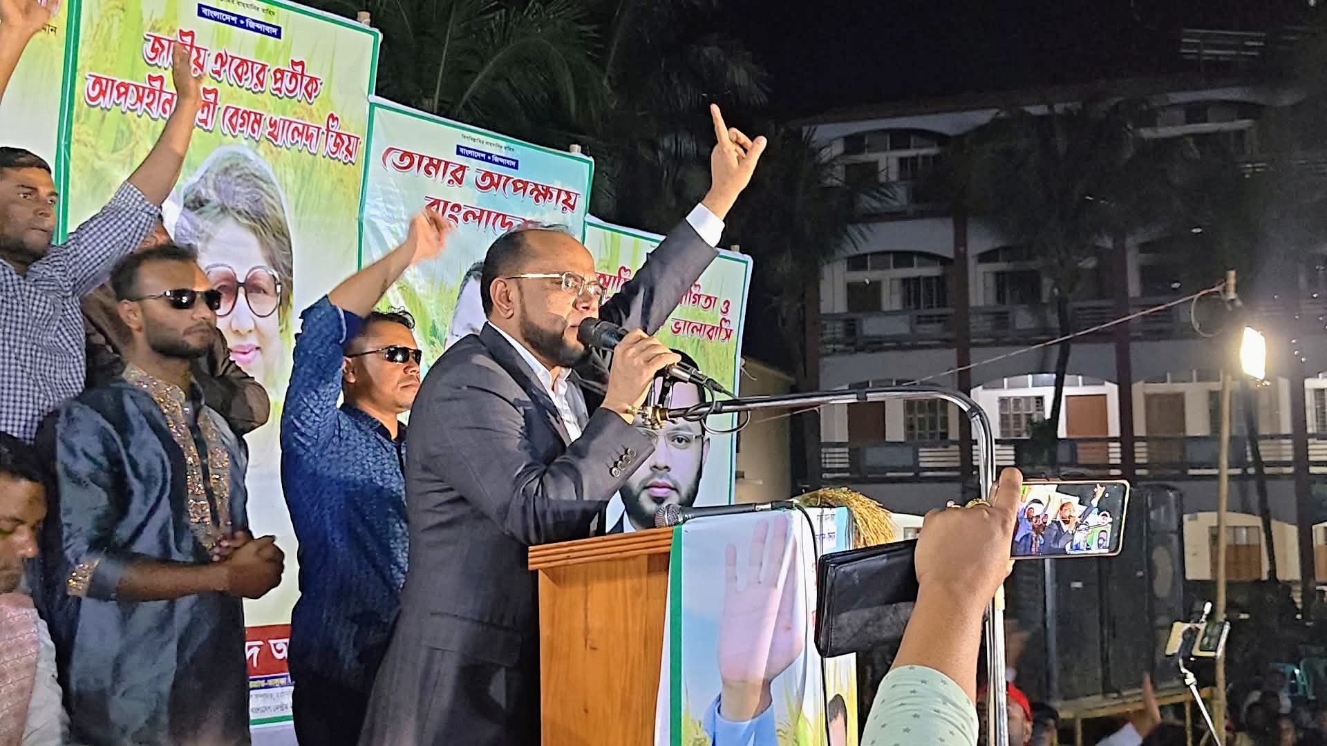 ভালুকায় চাঁদাবাজ–সন্ত্রাসীদের ঠাঁই হবে না: মোর্শেদ আলম