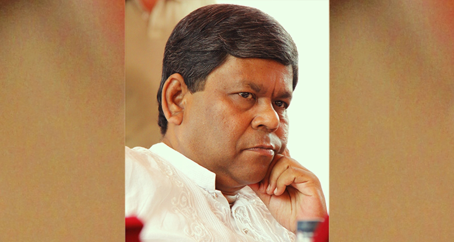 সিনিয়র সাংবাদিক শওকত মাহমুদ গ্রেফতার