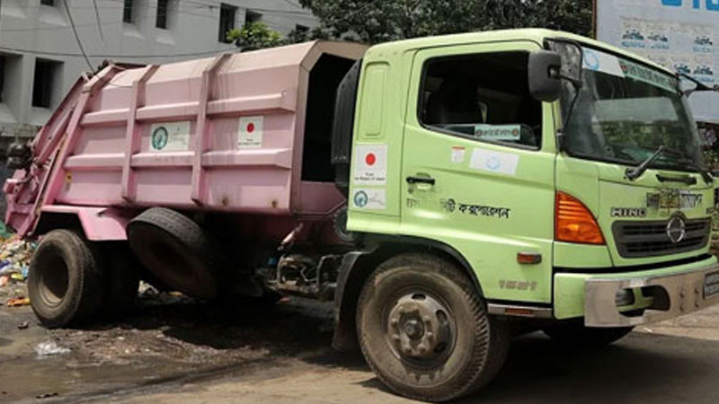 রাজধানীতে সিটি করপোরেশনের গাড়ির ধাক্কায় ২ শিক্ষার্থী নিহত