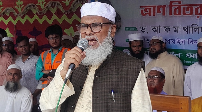 আগুনে পুড়িয়ে মারা ও প্রতিষ্ঠান জ্বালিয়ে দেয়া বরদাস্ত করবে না সরকার: ধর্ম উপদেষ্টা