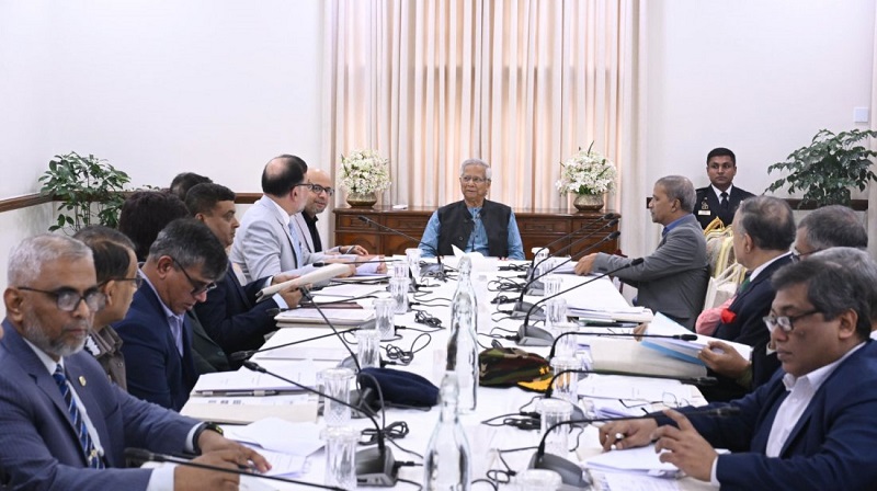 নির্বাচন সামনে রেখে সাইবার নিরাপত্তা জোরদারের নির্দেশ প্রধান উপদেষ্টার