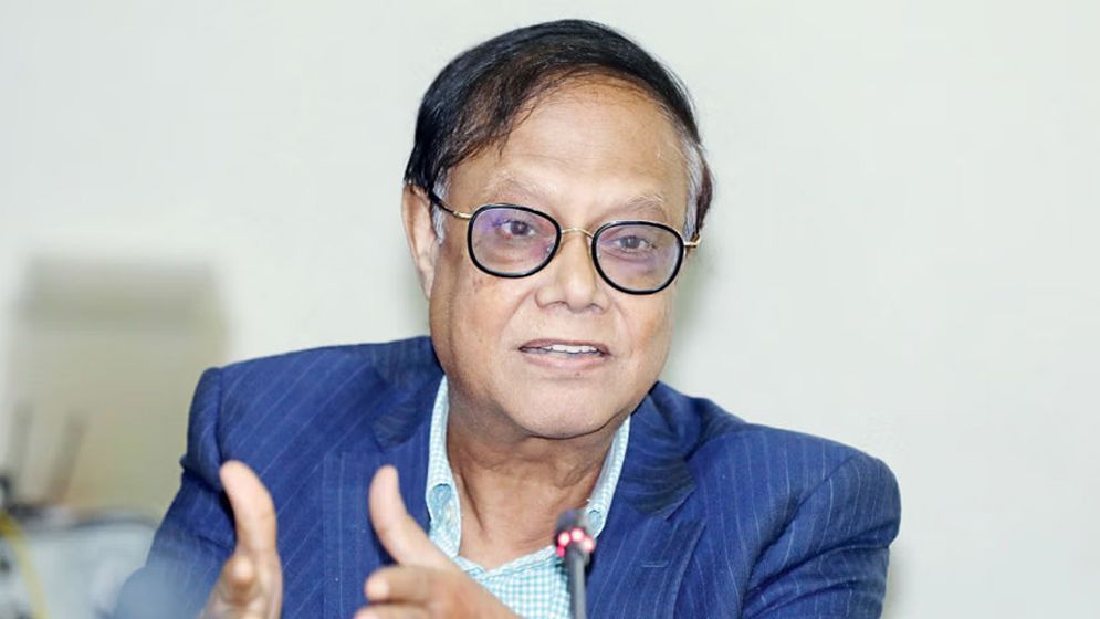 ক্যাশলেস বাংলাদেশ গড়তে সবার হাতে স্মার্ট ফোন থাকা দরকার : গভর্নর আহসান মনসুর
