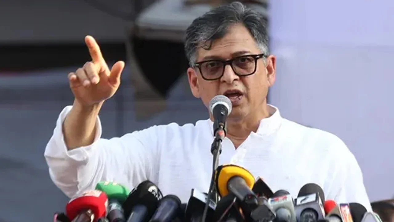 একাত্তরের চেতনা নিয়ে যারা সুবিধা নিতে চেয়েছে, তারাই ব্যর্থ হয়েছে: সালাহউদ্দিন আহমদ