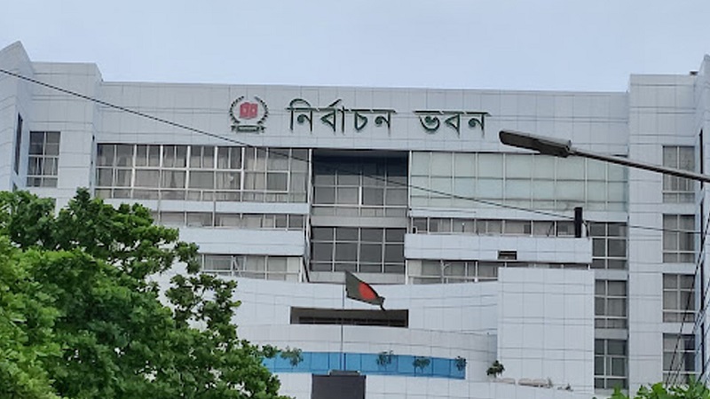 তিন বাহিনীর প্রধানরা ইসিতে যাচ্ছেন আগামীকাল