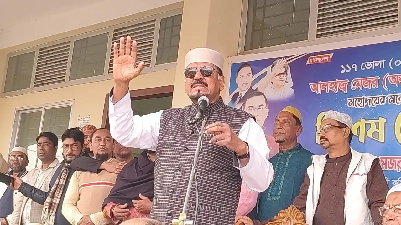 বাংলাদেশের মানুষ ভারতের গোলামি চায় না: মেজর হাফিজ