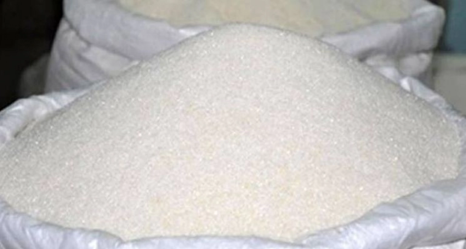 হঠাৎ কী হলো চিনির বাজারে?