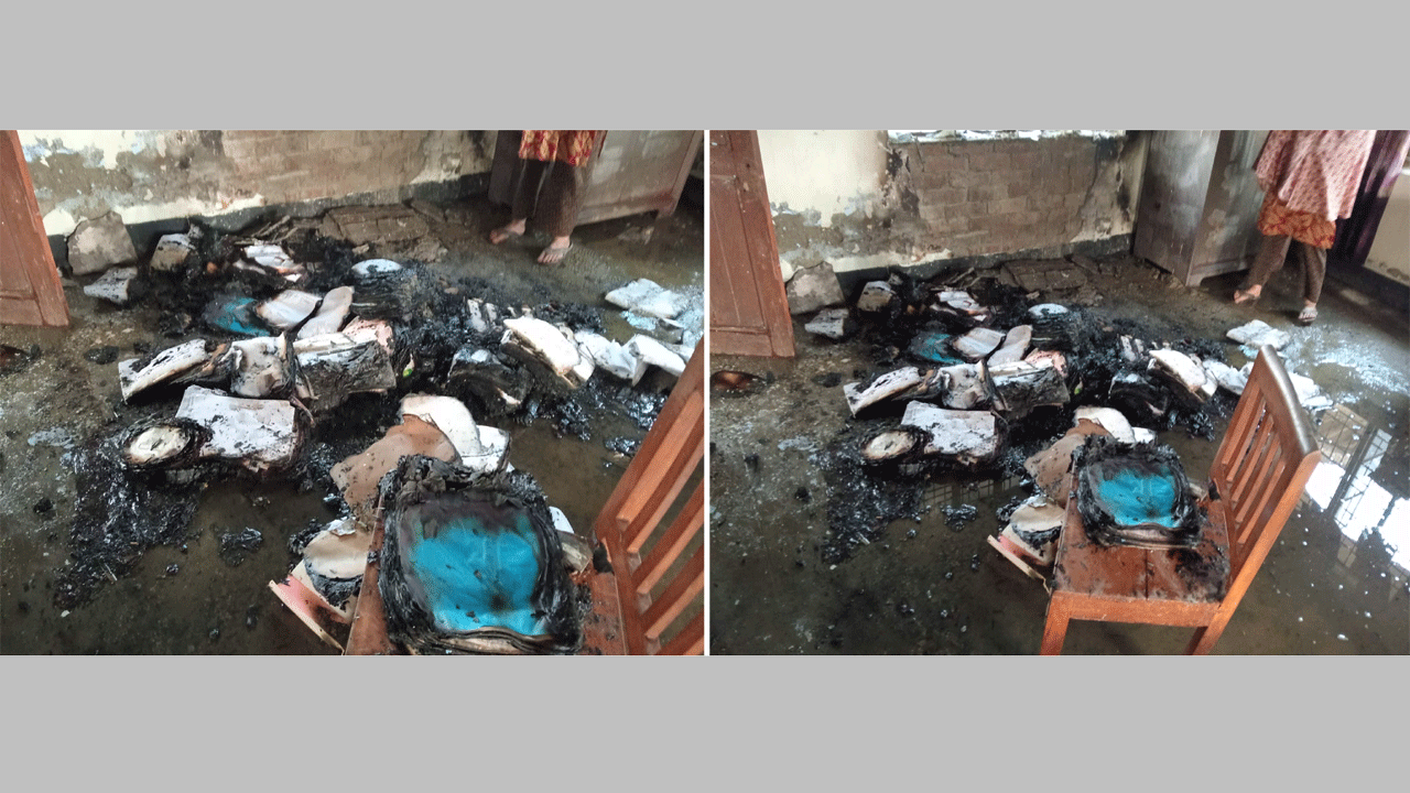 ময়মনসিংহে গ্রামীণ ব্যাংকের কার্যালয়ে আগুন