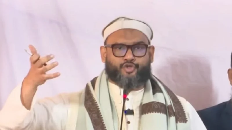 চাঁদাবাজি রুখতে ‘পাহারাদার অ্যাপস’ এবং চাঁদাবাজদের সম্মানজনক কাজের ব্যবস্থা করার ঘোষণা দিয়েছেন জামায়াত প্রার্থী আরমান