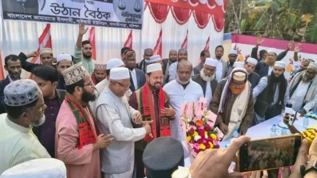 বিএনপি ছেড়ে জামায়াতে যোগ দিলেন মাহাবুব মাস্টার