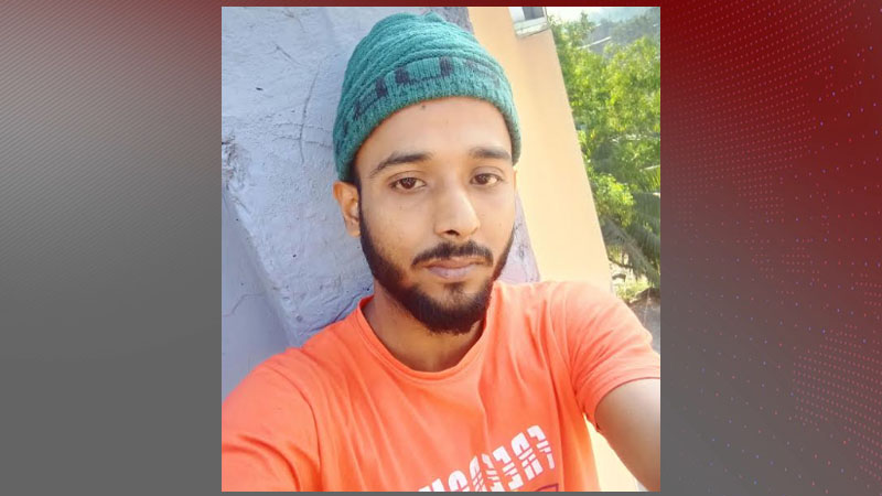 প্রেমিকাকে জন্মদিনের শুভেচ্ছা জানাতে গিয়ে চোর অপবাদ, গ্লানি সইতে না পেরে বরিশাল বিশ্ববিদ্যালয়ের শিক্ষার্থীর আত্মহত্যা