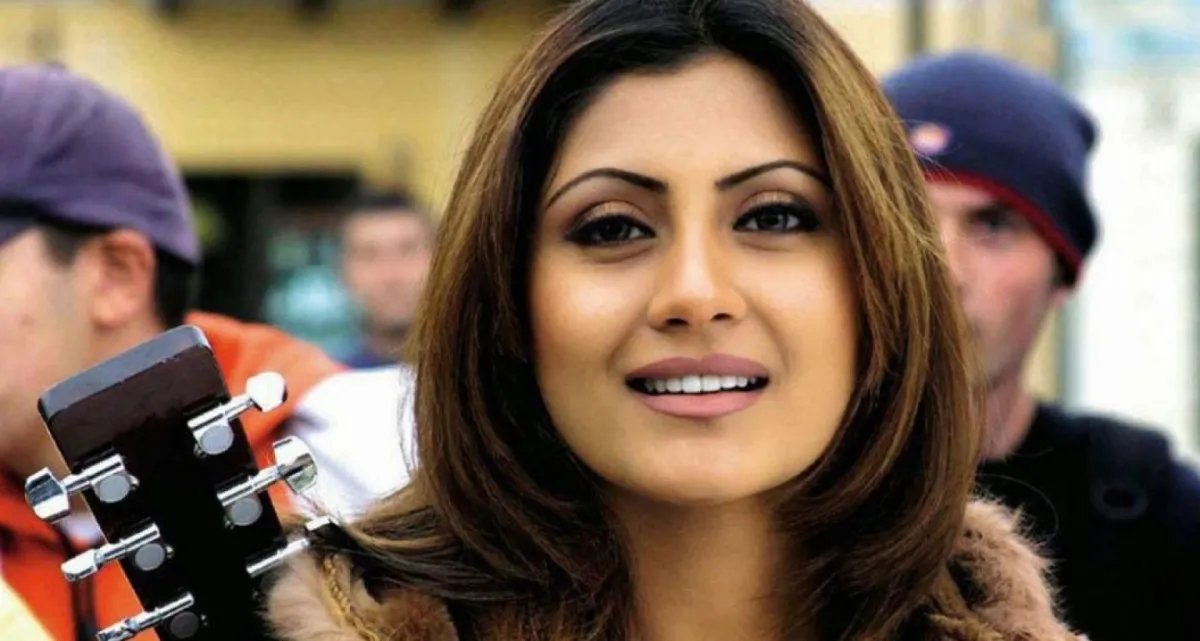 যতটা সম্ভব টাকা উপার্জন করুন, টাকার চেয়ে বড় কিছু নেই : রিমি সেন