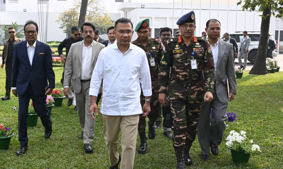সাধারণ মানুষের রাজনীতির পথে তারেক রহমান