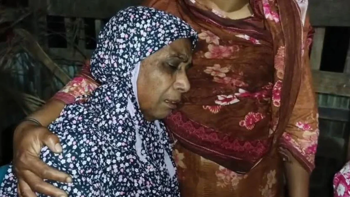 ‘বাড়ি বাড়ি কাজ করে জমানো টাকা ঘরে রেখেছিলাম, আগুন সব কেড়ে নিল’