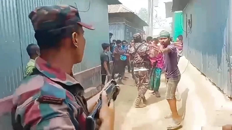 ব্রাহ্মণবাড়িয়ায় গ্রামবাসীর সঙ্গে বিজিবির সংঘর্ষ, এফএস সদস্য আহত