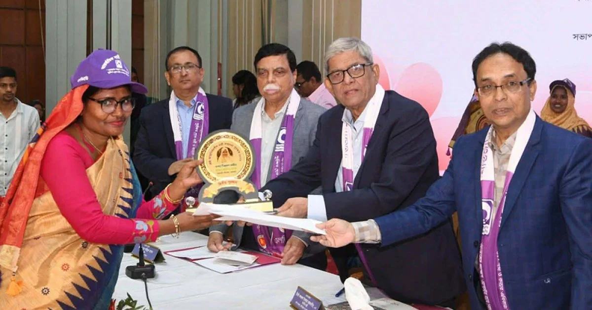 একটি রাজনৈতিক শক্তি নারীদের ঘরে আটকে রাখার চেষ্টা করে: মির্জা ফখরুল