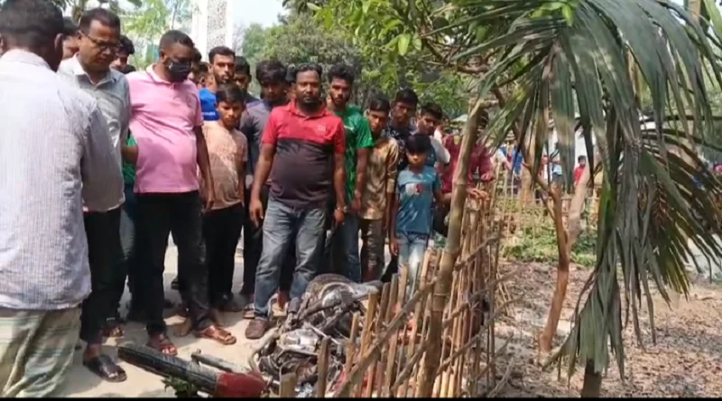 লালমনিরহাটে ট্রাকচাপায় একই পরিবারের ৩ জনের মৃত্যু