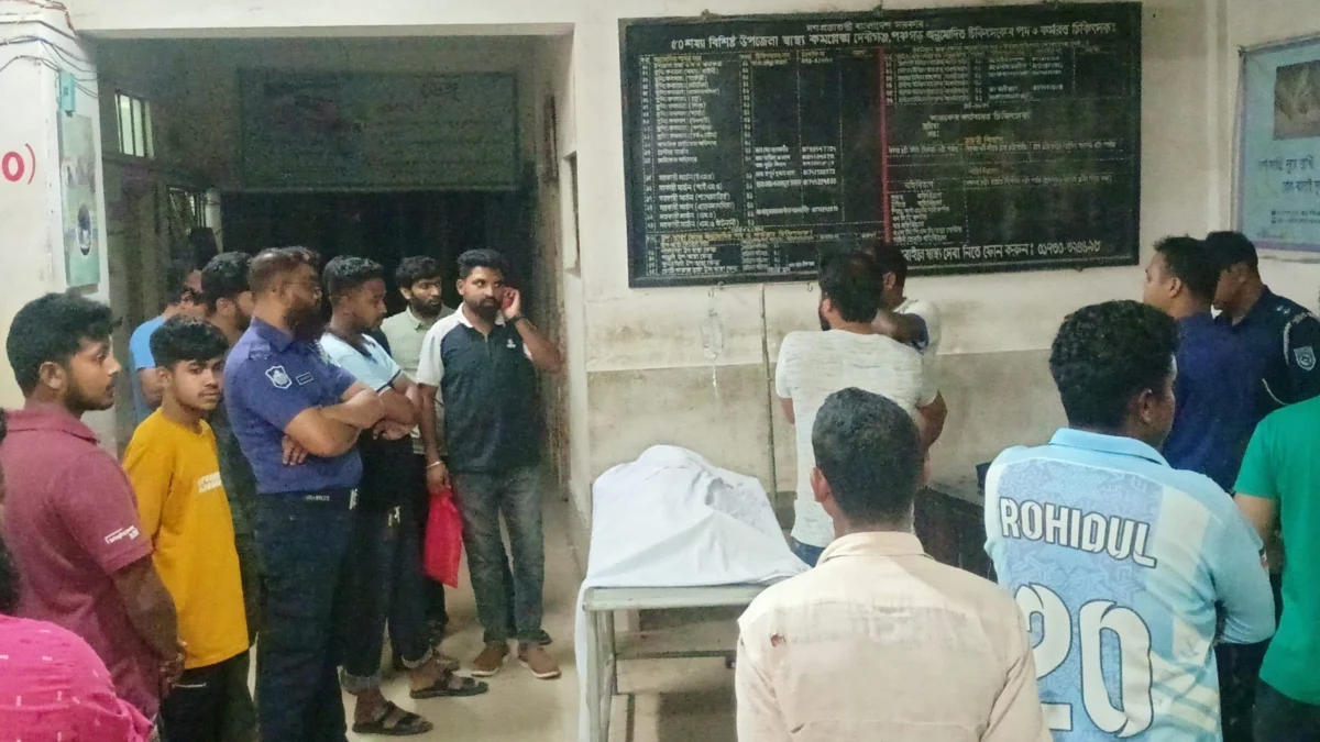 পঞ্চগড়ে ট্রাক্টর-ইজিবাইক মুখোমুখি সংঘর্ষে মাদ্রাসা ছাত্র নিহত, আহত ৬