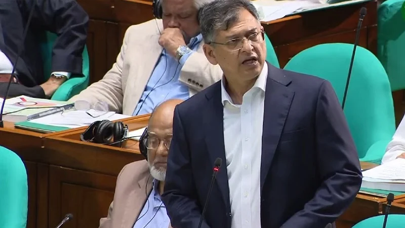 জুলাই জাতীয় সনদ শতভাগ পূরণে বিএনপি অঙ্গীকারাবদ্ধ: সংসদে স্বরাষ্ট্রমন্ত্রী