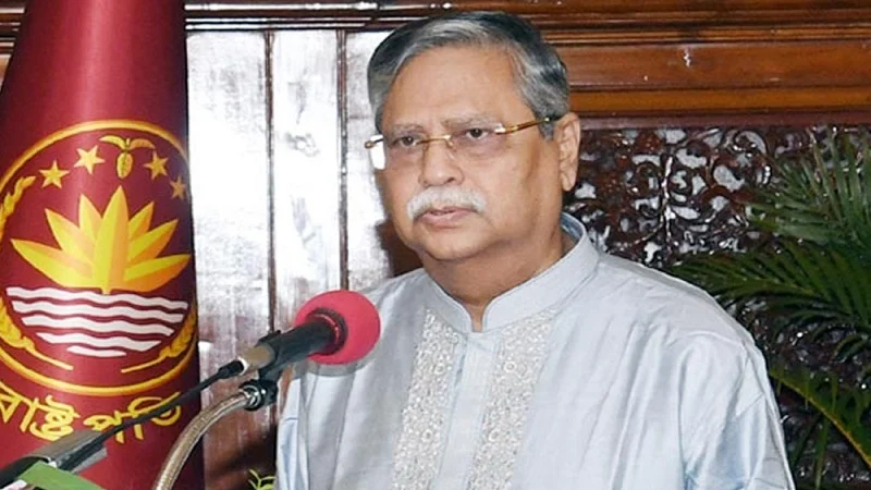 অন্তর্বর্তী সরকার আমাকে ডিসিদের সঙ্গে মিলিত হওয়ার সুযোগ দেয়নি: রাষ্ট্রপতি