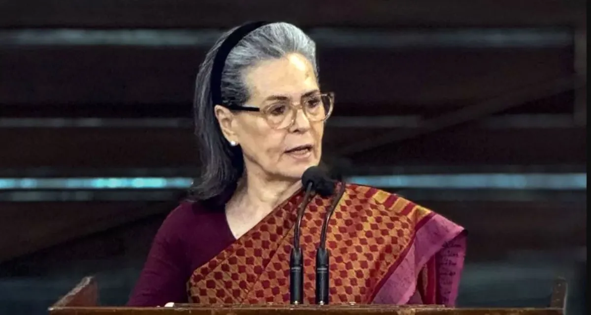 সোনিয়া গান্ধী হাসপাতালে ভর্তি