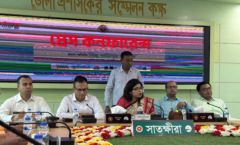 সাতক্ষীরা দেশের মধ্যে দ্বিতীয় সর্বোচ্চ ভূমিসেবা কেন্দ্র: জেলা প্রশাসক কাউসার আজিজ