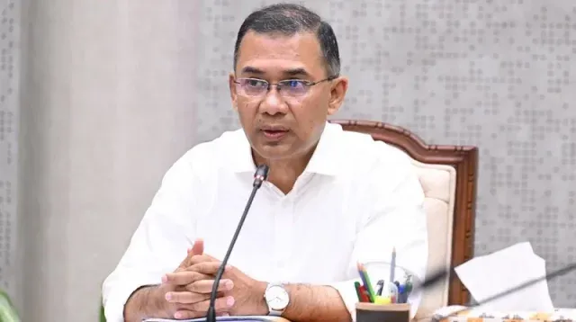 প্রতিযোগিতায় টিকতে টেকসই উৎপাদন পদ্ধতি গ্রহণের তাগিদ প্রধানমন্ত্রীর