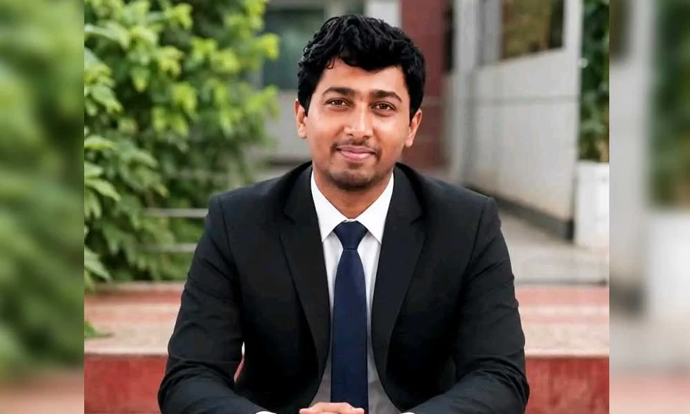 নির্বাচিত প্রতিনিধি হিসেবে যথাযথ মর্যাদা না পাওয়ার অভিযোগে পদত্যাগ করলেন জাকসুর সাংস্কৃতিক সম্পাদক