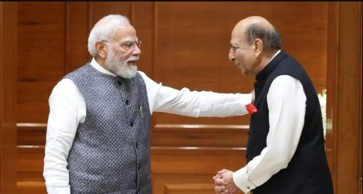তিনটি গুরুত্বপূর্ণ বৈঠকের পর কী বার্তা নিয়ে মোদির কাছে দীনেশ ত্রিবেদী?