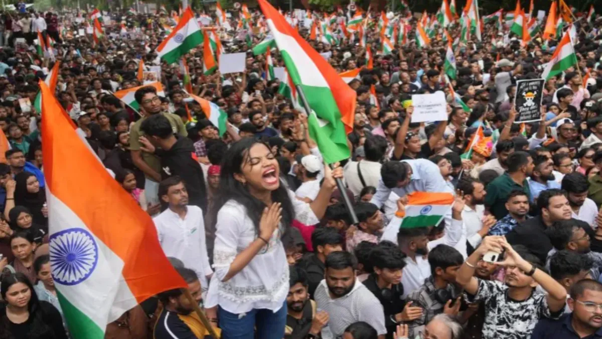 নতুন চ্যালেঞ্জের মুখে মোদি, তরুণদের মন জয়ে ব্যর্থ বিজেপি