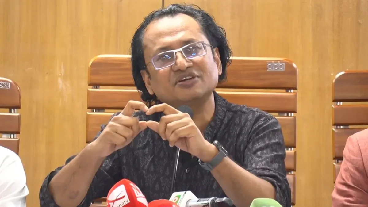 ব্যাটারিচালিত রিকশার জন্য দ্রুতই নীতিমালা প্রণয়ন করবে সরকার: প্রধানমন্ত্রীর উপদেষ্টা