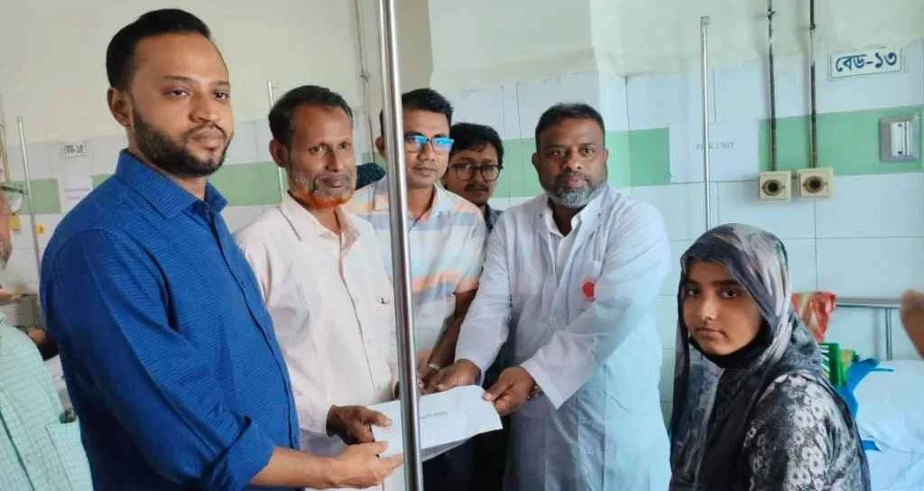 জুলাই শহীদ জুবায়েরের বোনের চিকিৎসায় পাশে দাঁড়ালেন প্রধানমন্ত্রী